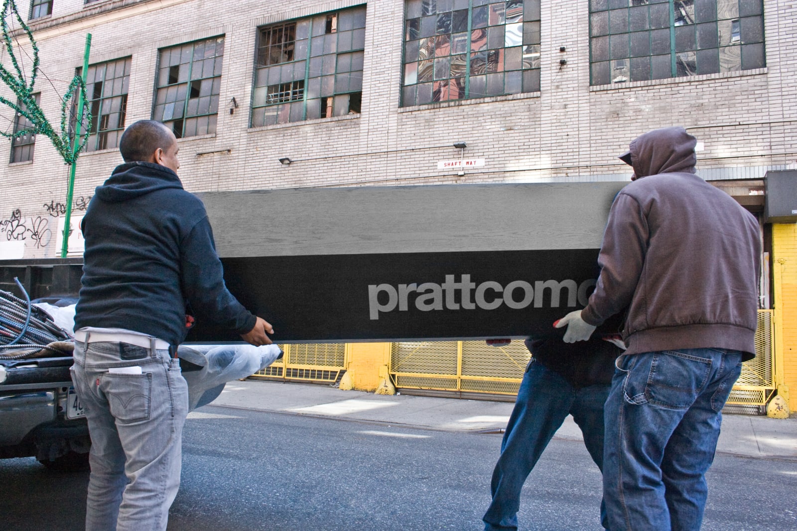 prattcomd_2_carry
